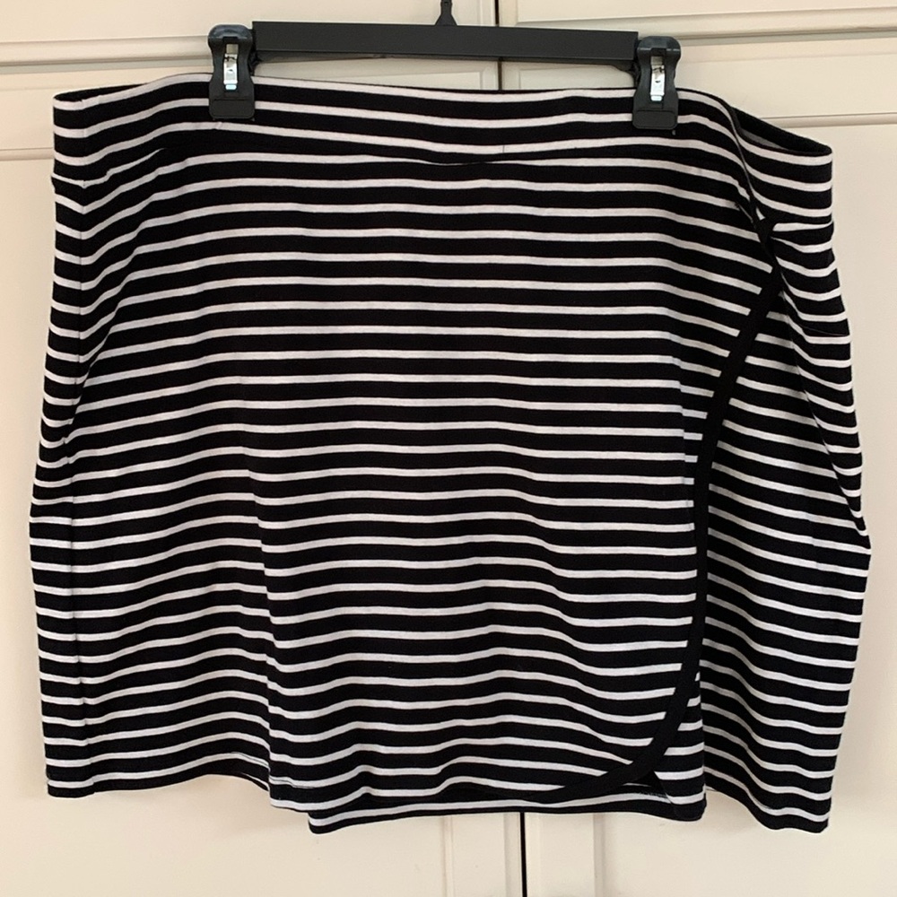 Women’s XXL Jones New York knit skort